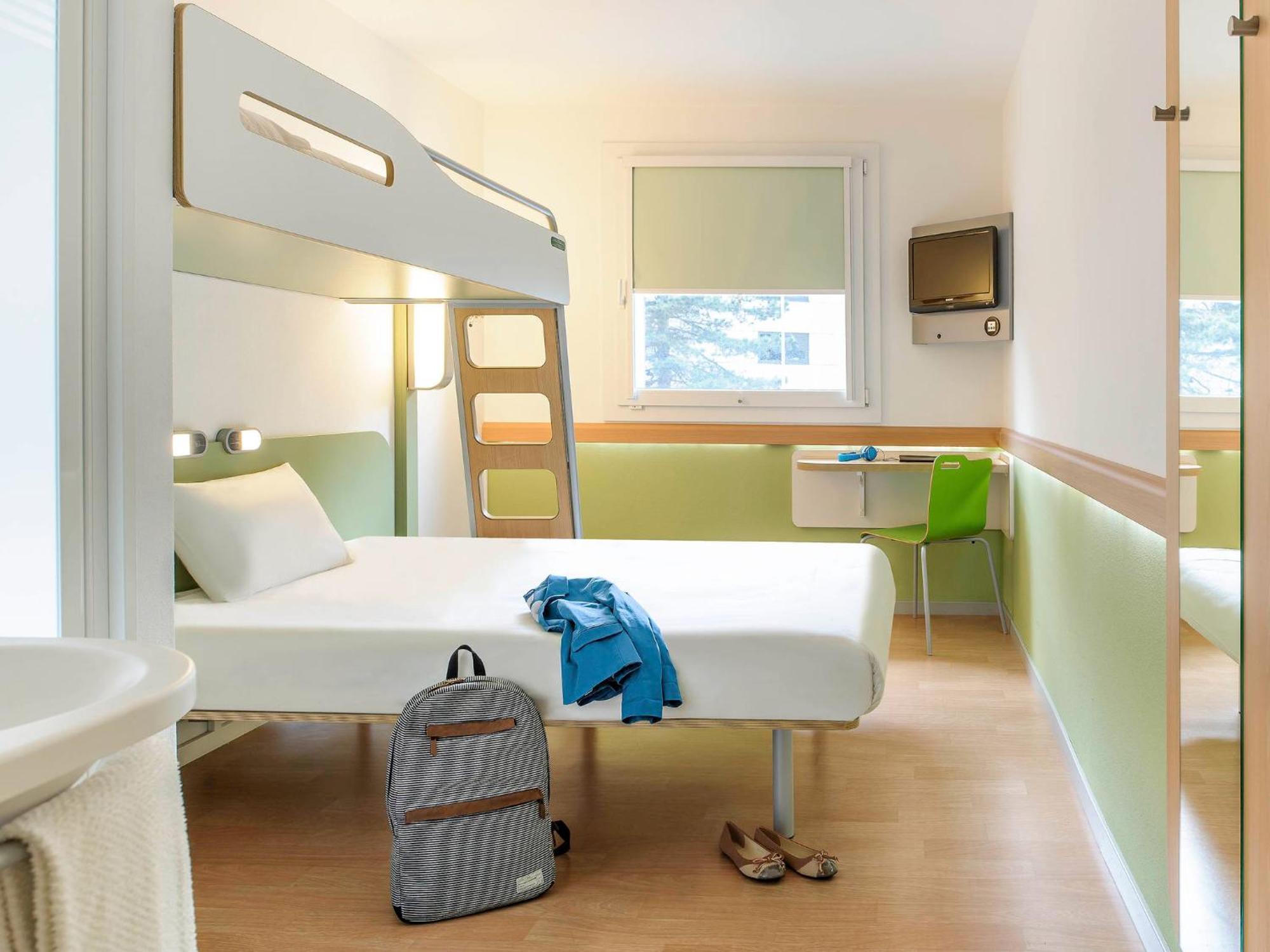 Ibis Budget Poitiers Sud Exteriör bild