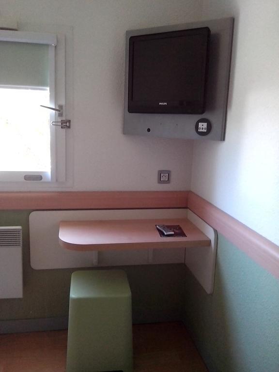 Ibis Budget Poitiers Sud Rum bild
